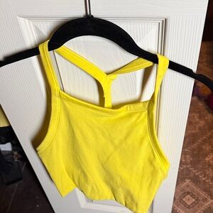 🌞Bright yellow crop tank